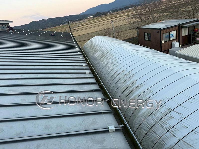 স্ট্যান্ডিং সীম মেটাল রুফ ক্ল্যাম্প ইনস্টল এবং প্রস্তুত