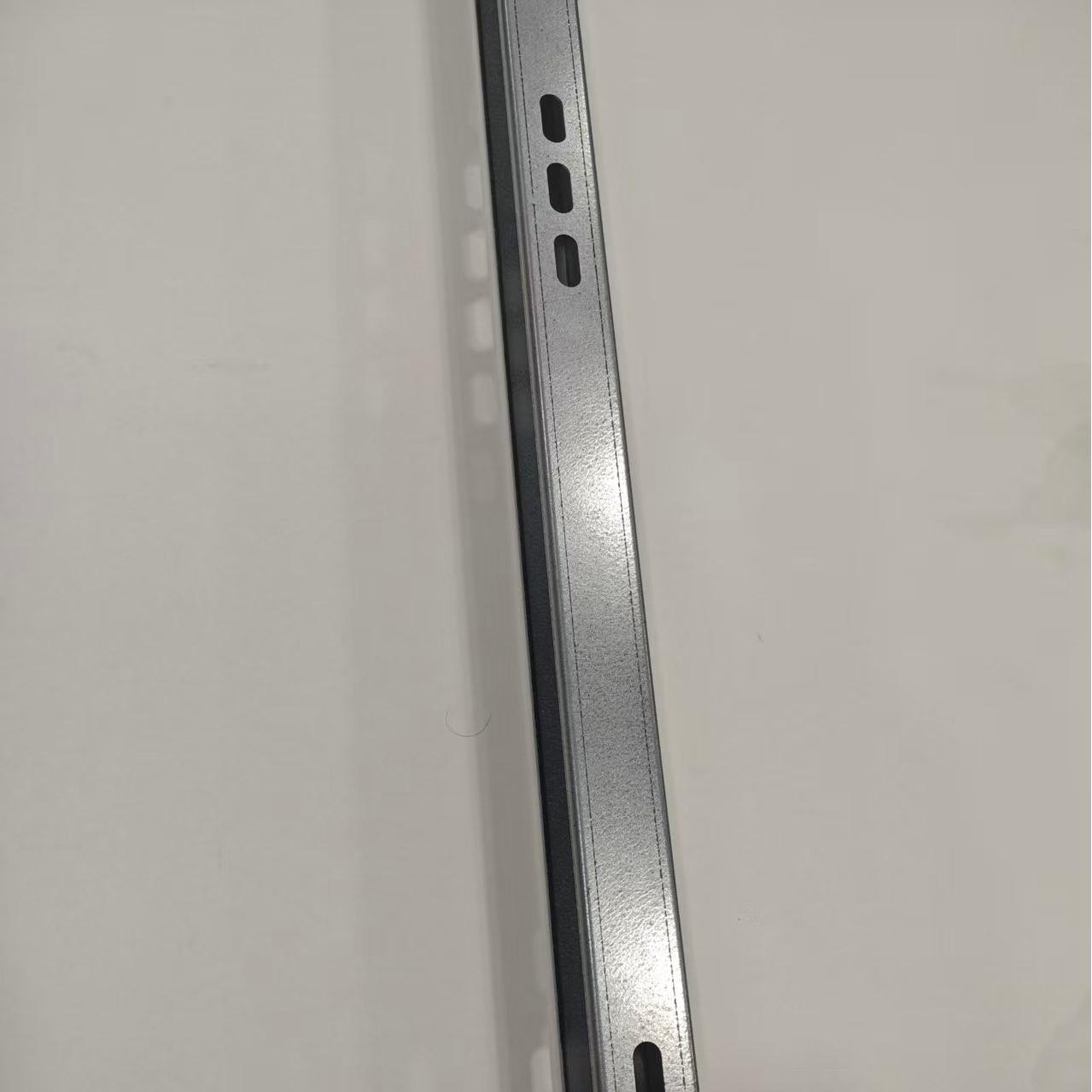 ইস্পাত সোলার সি টাইপ রেল